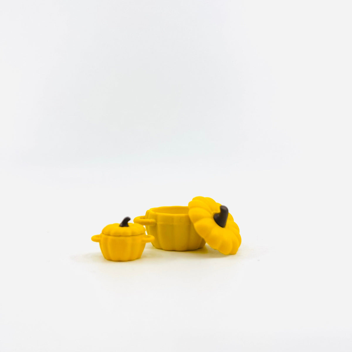 Miniature Pumpkin Soup Pot, Yellow Miniature - 