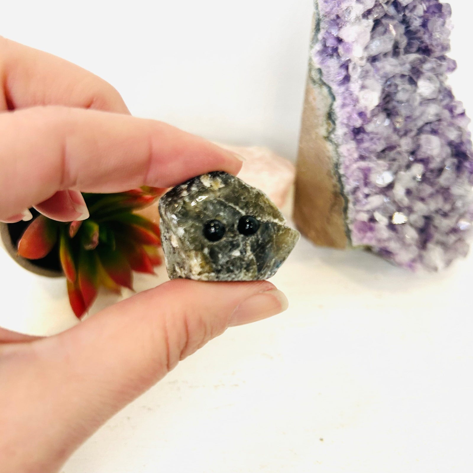 Crystal Friend 19 Stormy Miniature Geo Central 