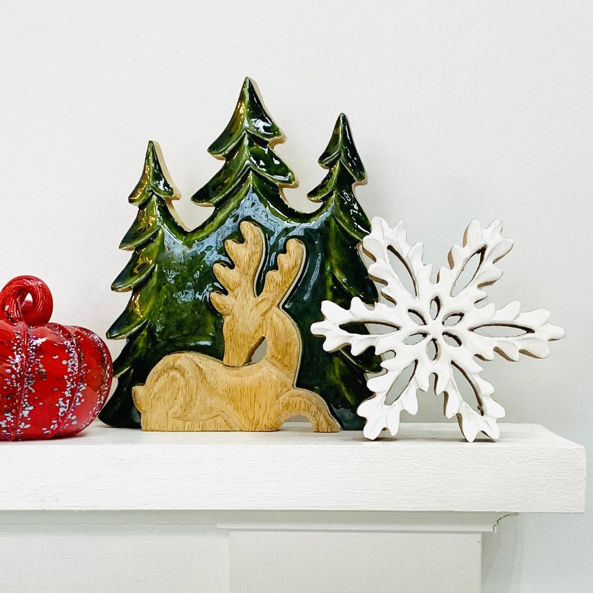 Enamel White Wooden Snowflake Décor Oak Street 