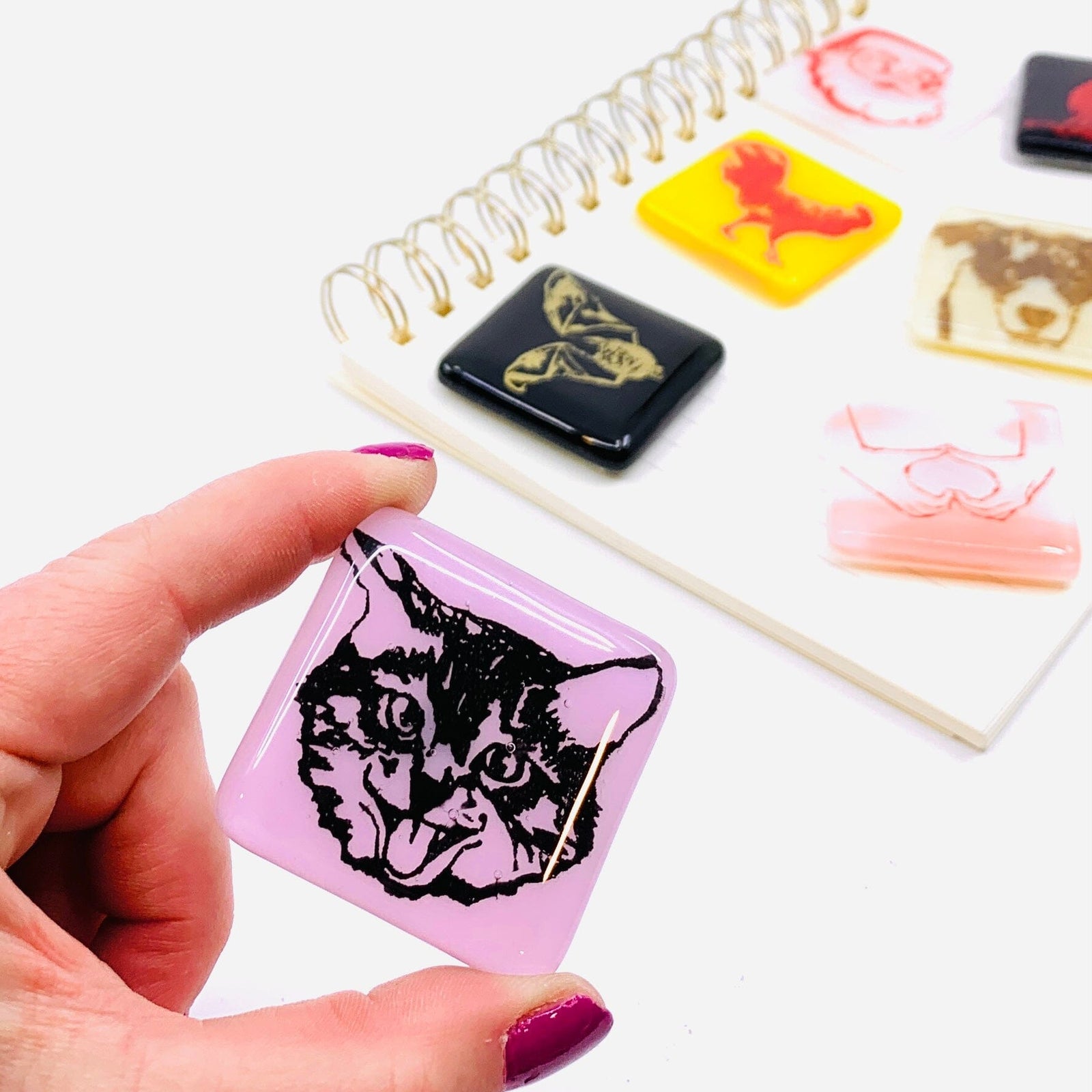 Nostalgic Glass Magnet, Kitten KiKu 