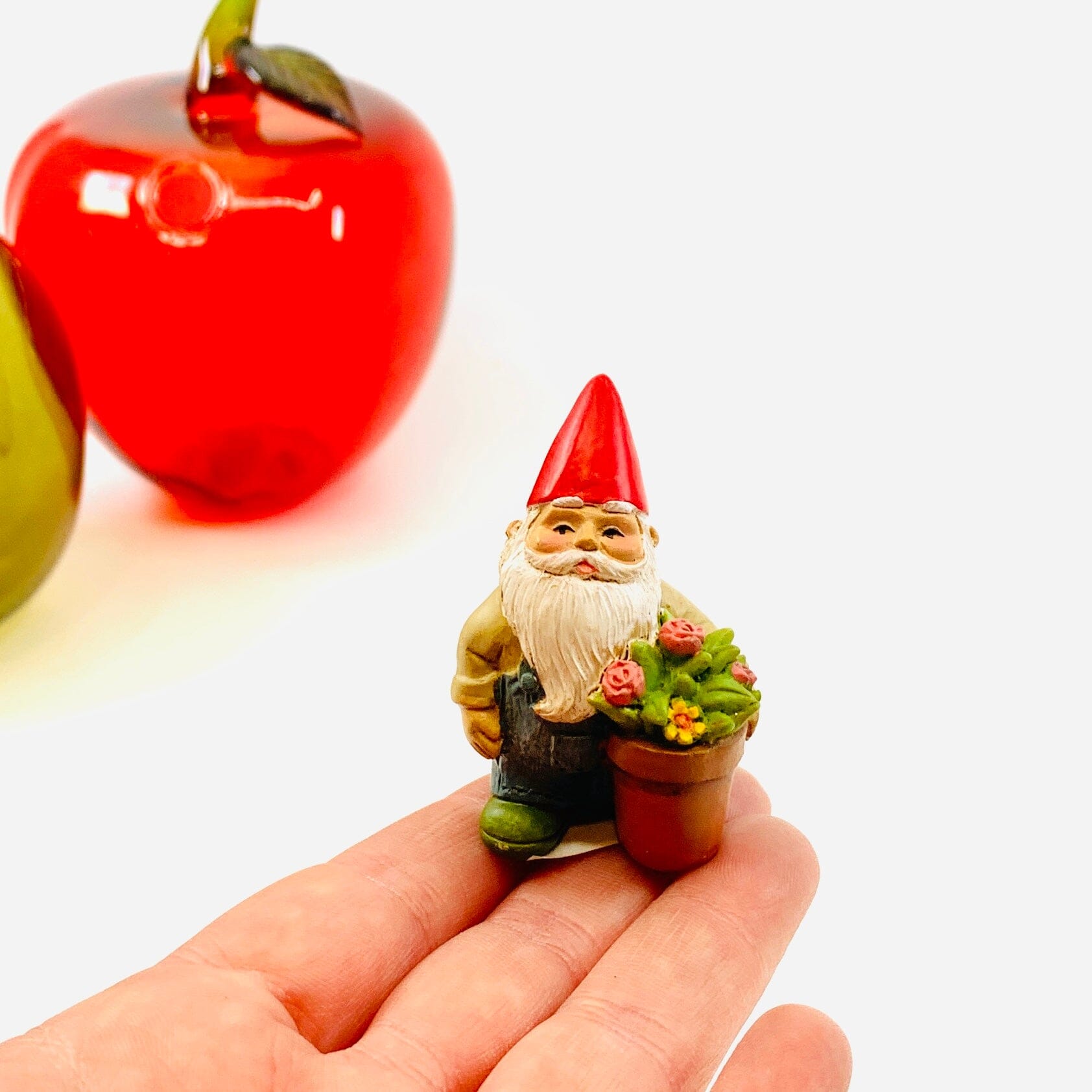 gnome plant pot Little Gardening Gnome, Flower Pot