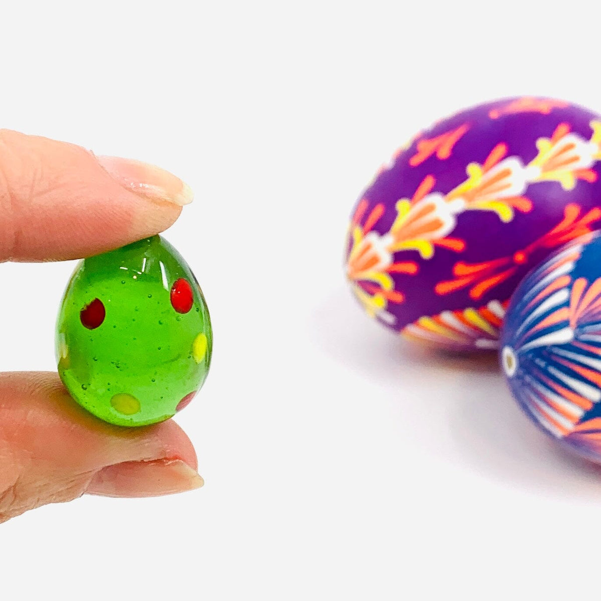 Mini Egg, Green Miniature Amazon 