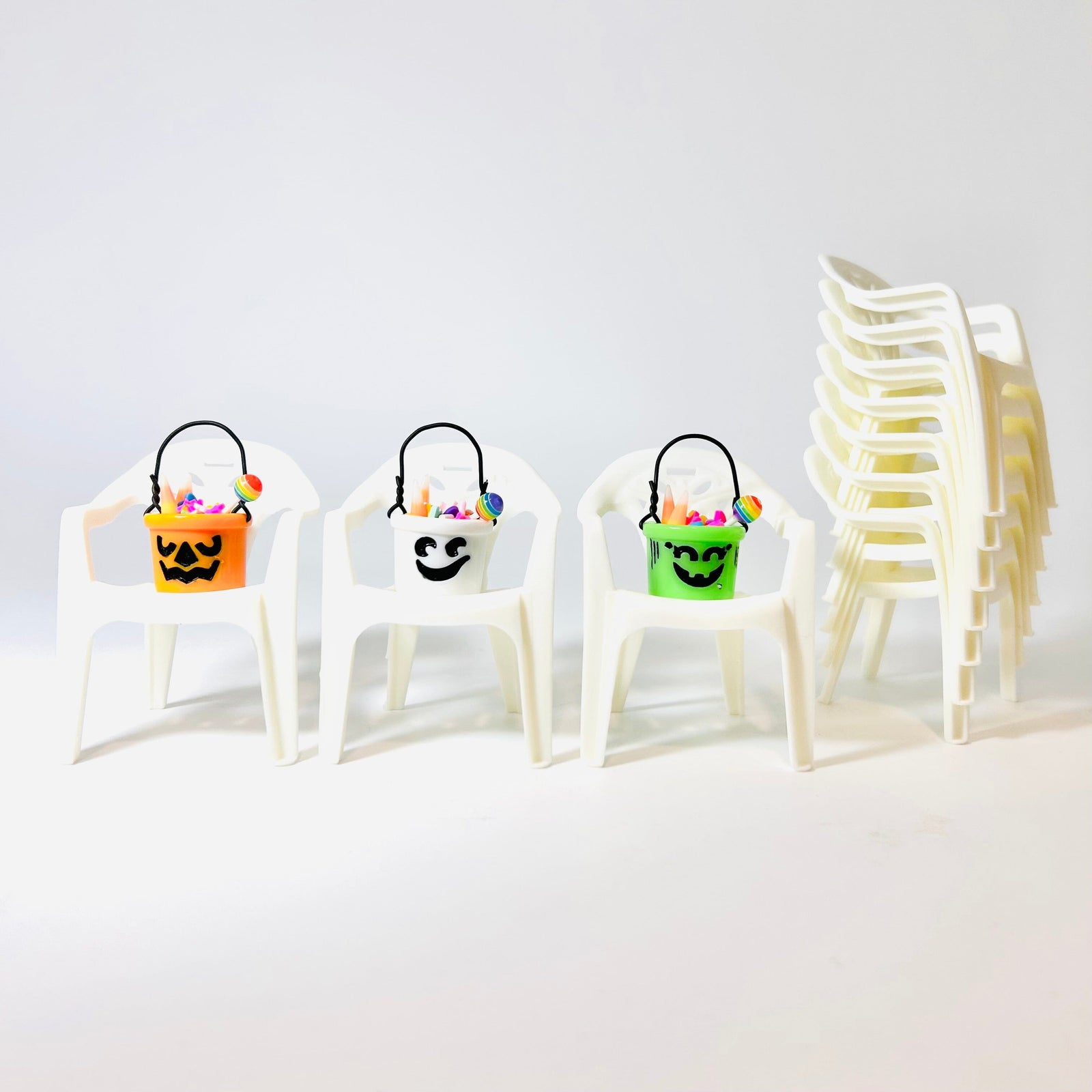 Miniature Lawn Chair and Candy Bucket Set - 