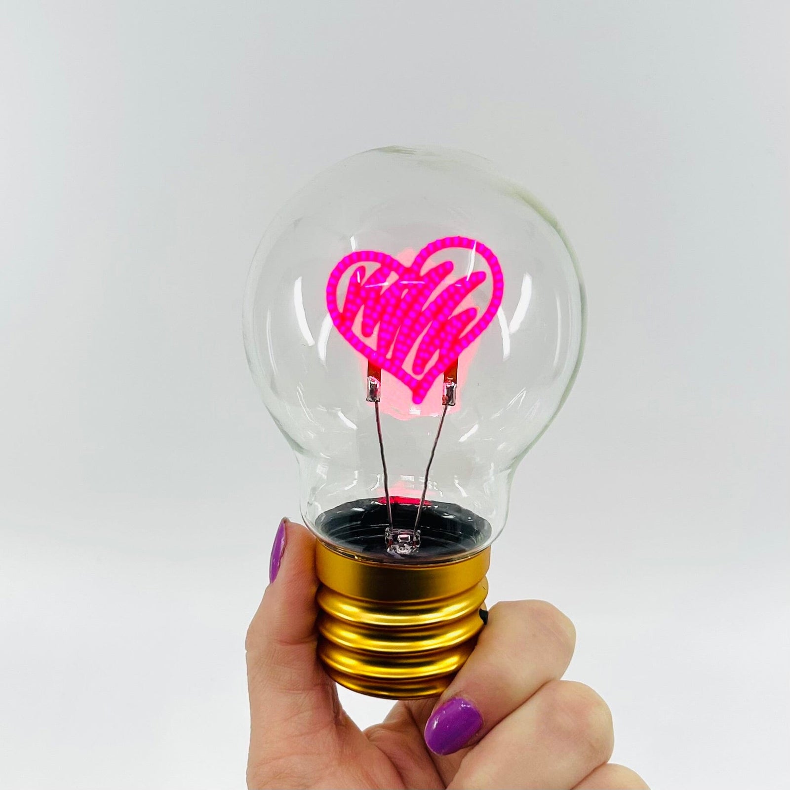 Retro Heart Lightbulb Décor 29TONIGHT 