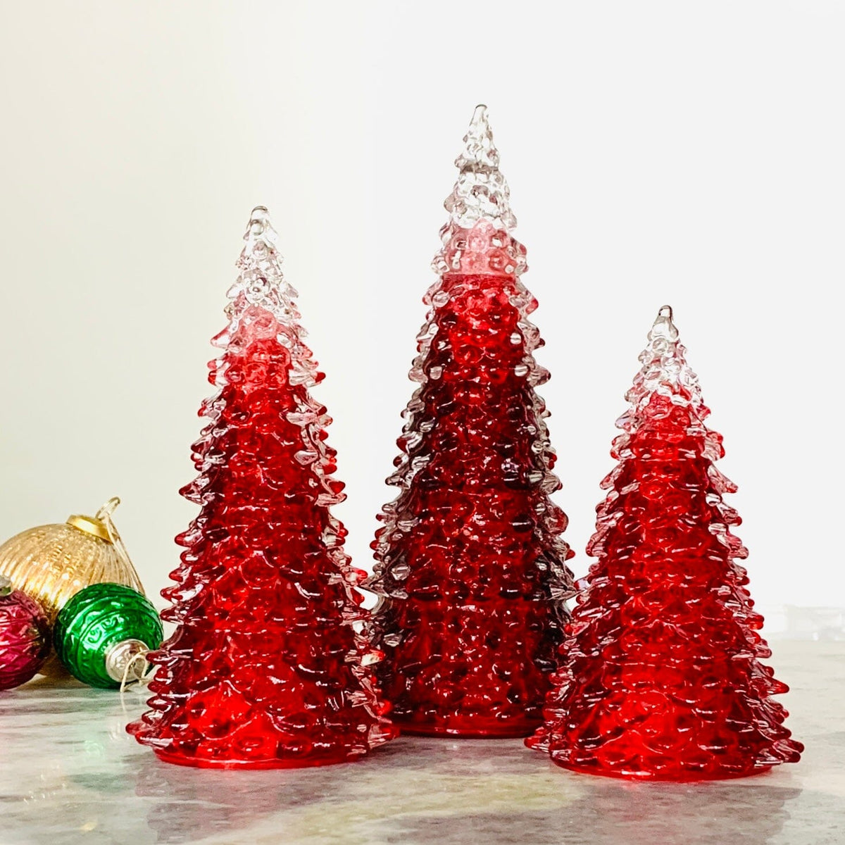 Red Blown Glass Tree Diamond Star 