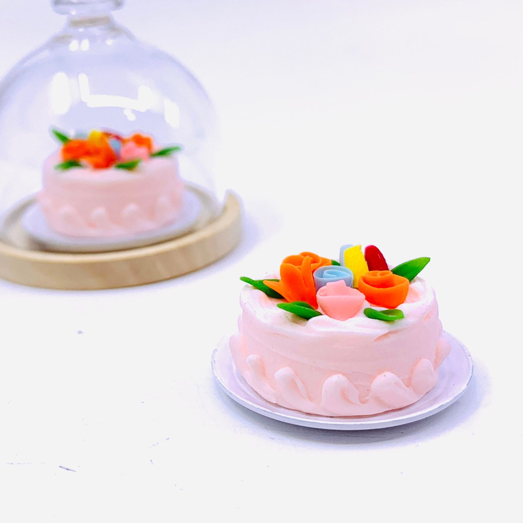 Tiniest Confectioner's Cake, Strawberry Miniature - 
