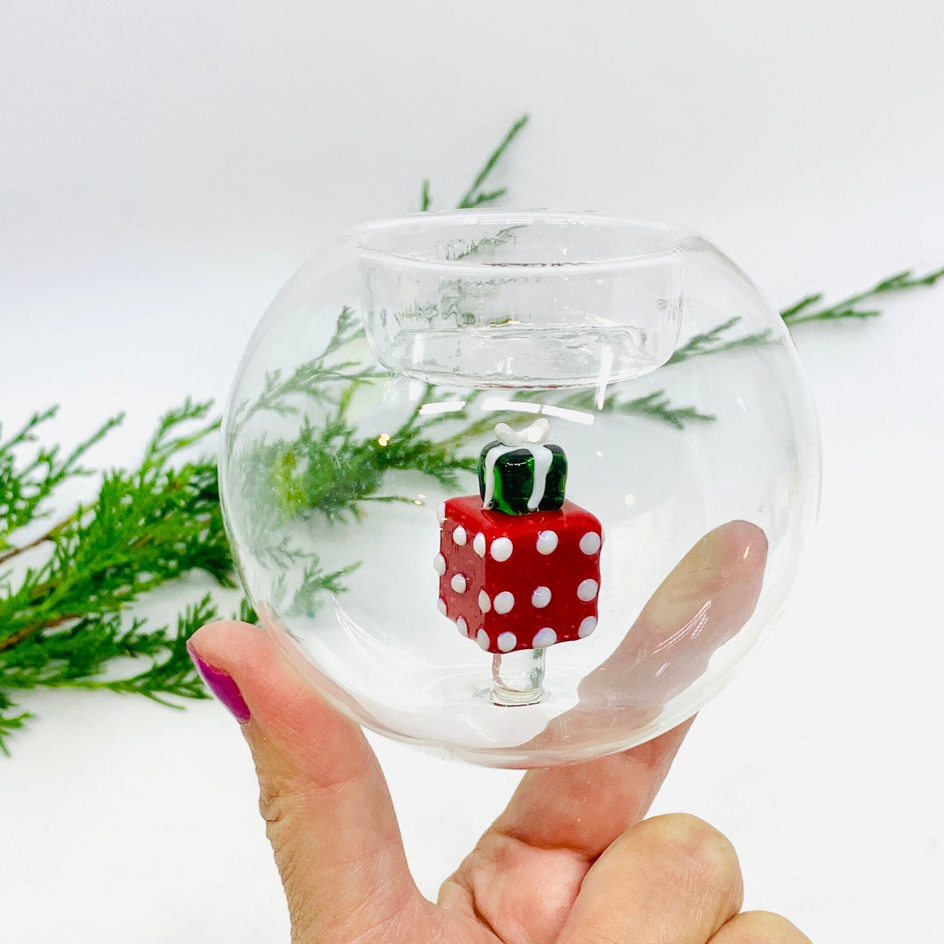 Globe Tealight Holder, Gift Decor Tag 