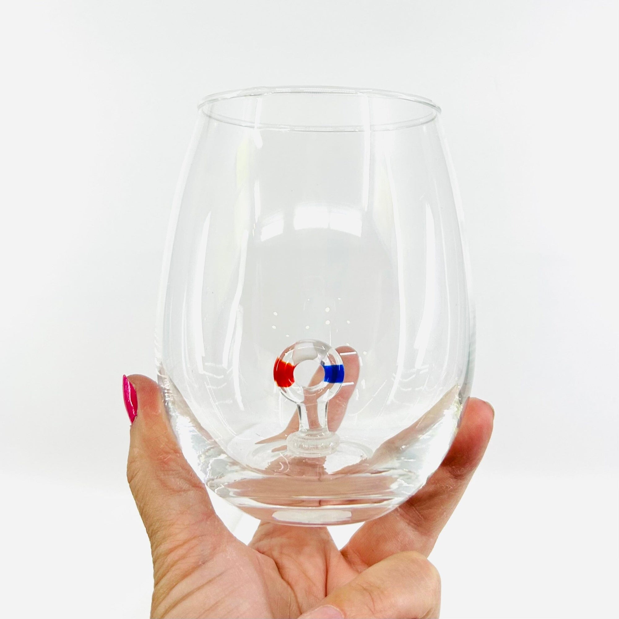 16 oz Large Pour Wine Glass, Life Preserver Decor Chesapeake Bay 