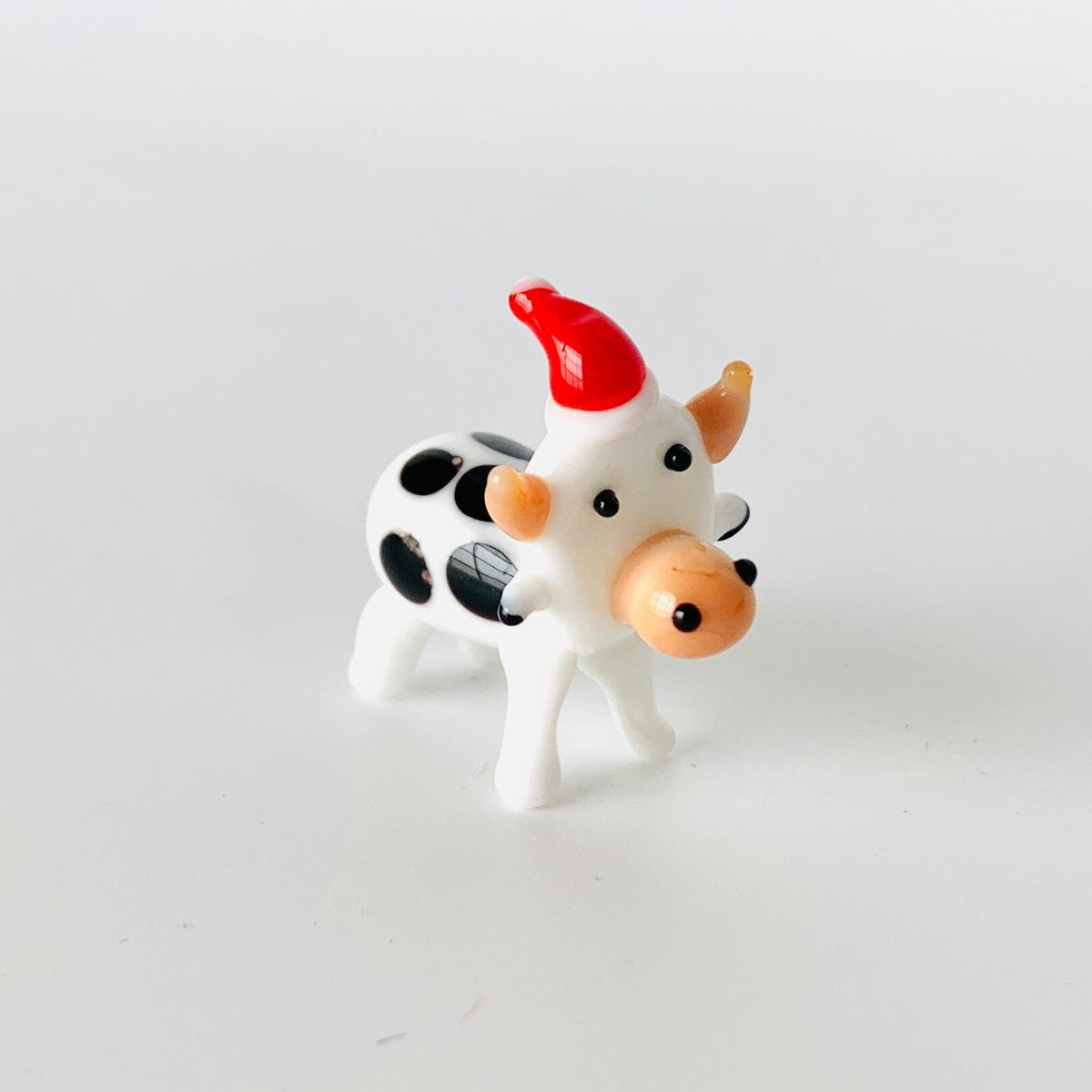 Tiny Glass Santa Cow Miniature GANZ 