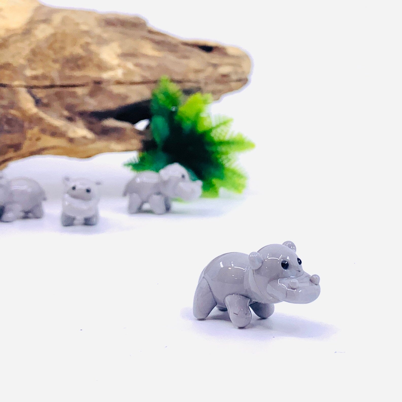 Henry the Hippo 101 Miniature Alex 