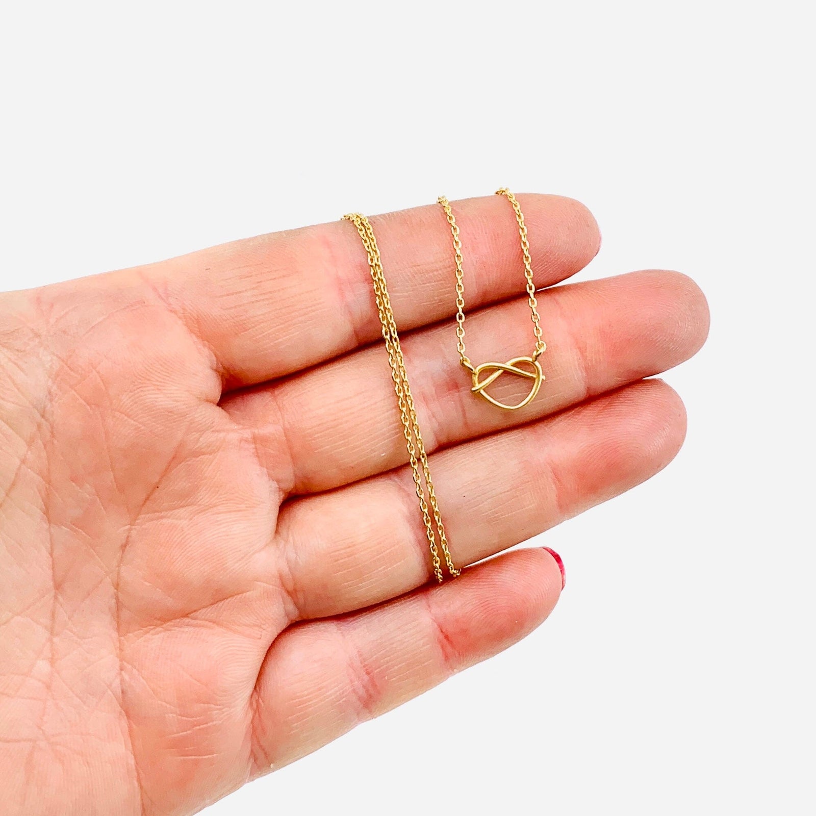 "Live every day like it is a Pretzel Day" Necklace Jewelry Golden Stella 