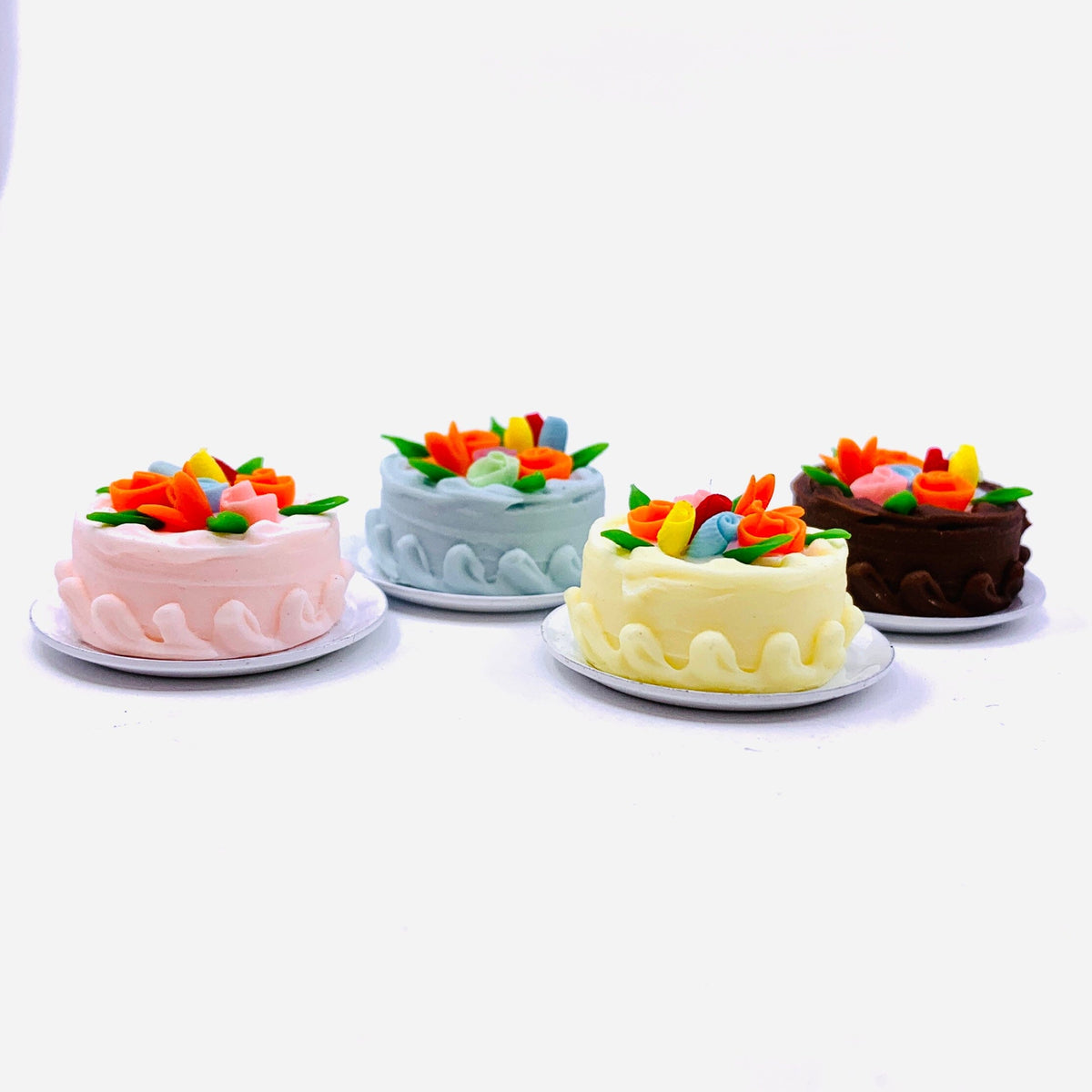 Tiniest Confectioner's Cake, Vanilla Miniature - 