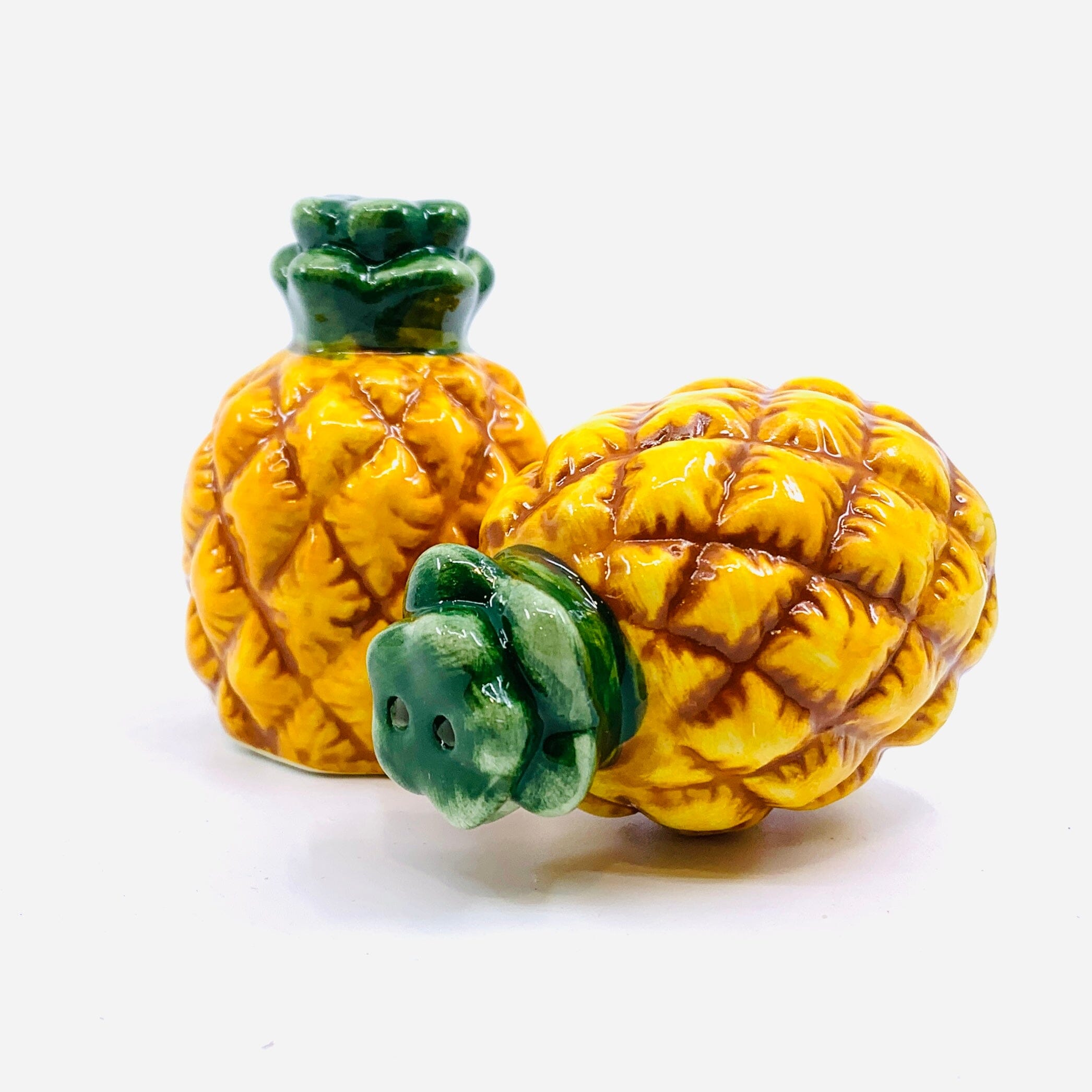 Pineapple Salt and Pepper Shaker - Luke Adams Glass Blowing Studio