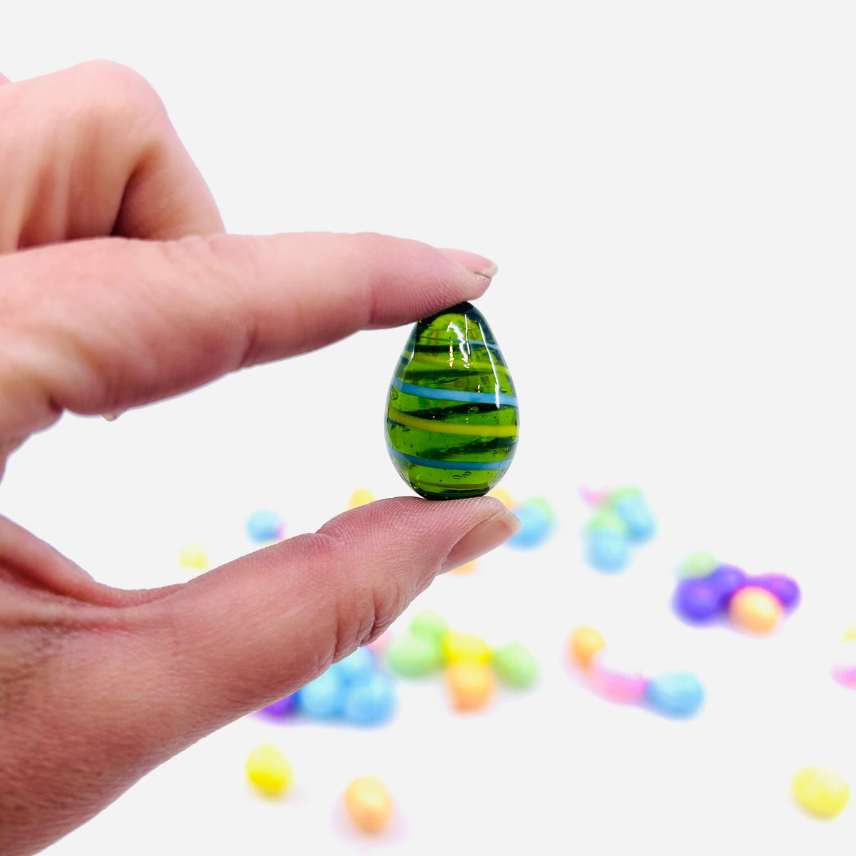 Mini Glass Egg-stravaganza 4 Green Swirl
