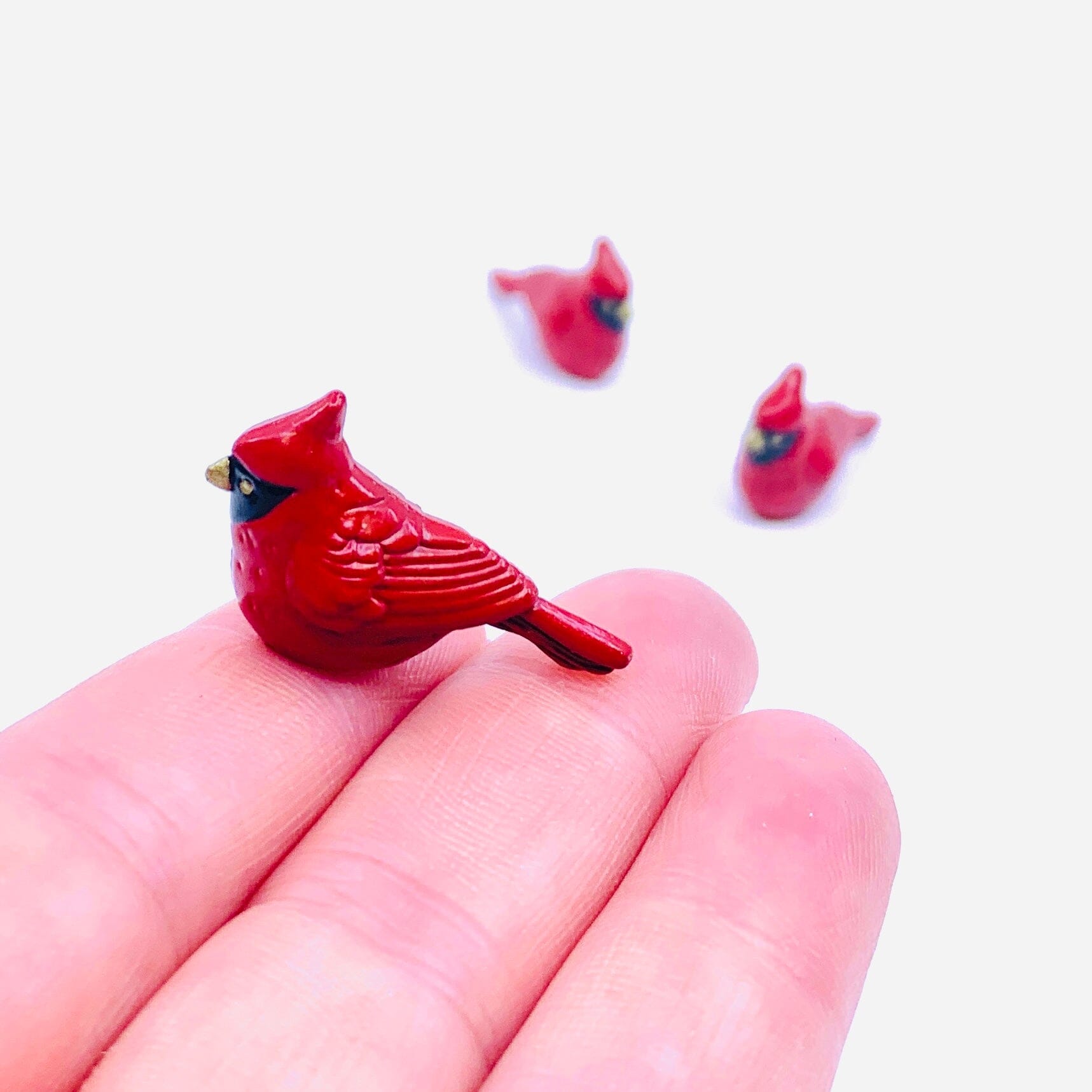 Christmas Cardinal Pocket Charm PT34 Miniature GANZ 