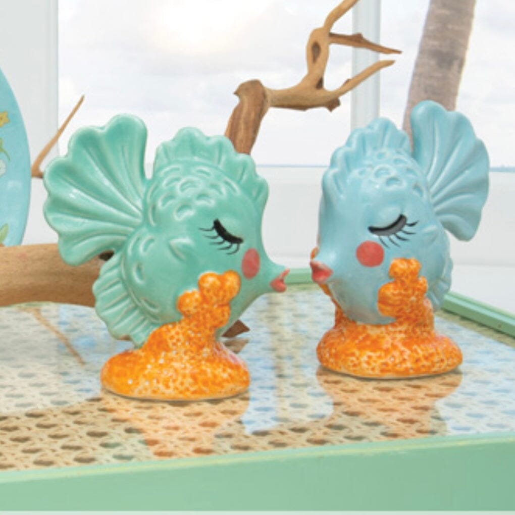 Kissing Fish Salt and Pepper Shakers Decor Beachcombers 