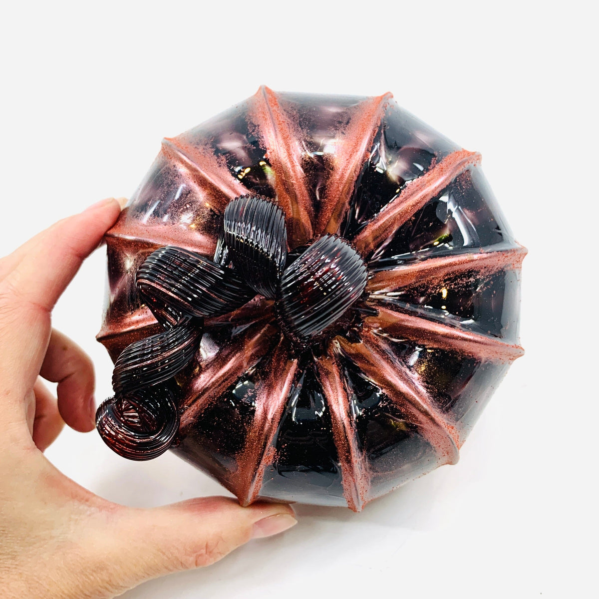 Best Pumpkin of The Day 1363 Shimmer Squat Daily Pumpkin Luke Adams Glass Blowing Studio 