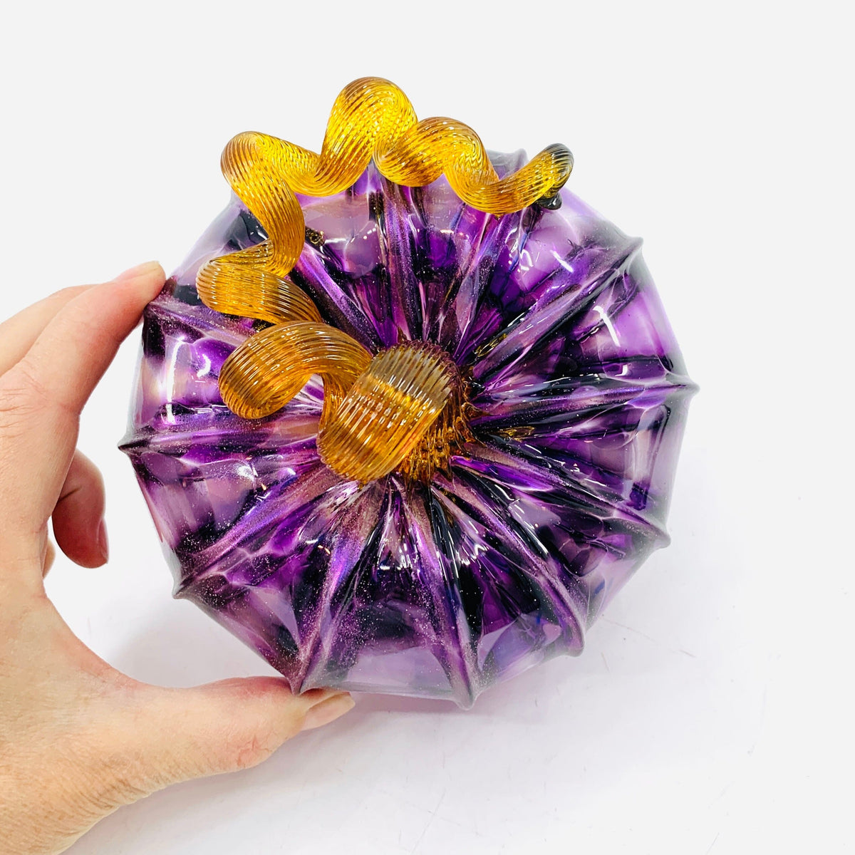 Daily Pumpkin 1658 Shimmer Squat Daily Pumpkin Luke Adams Glass Blowing Studio 