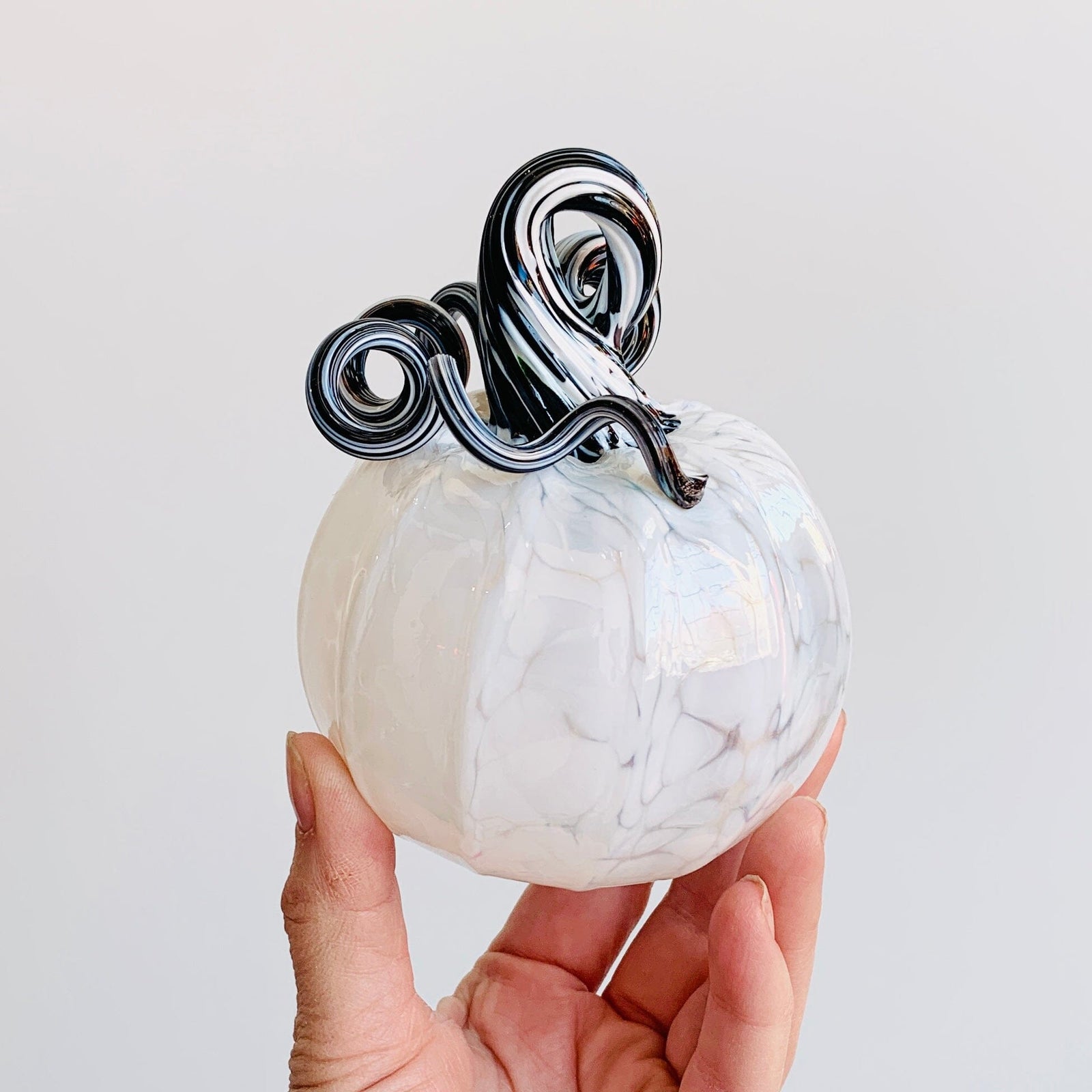 Daily Pumpkin 1677 Mini Daily Pumpkin Luke Adams Glass Blowing Studio 