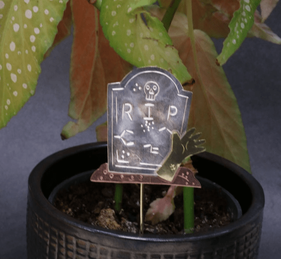 Halloween Plant Pals 9, Tombstone Miniature Pilgrim Imports 