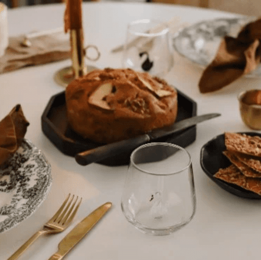 Tiny Animal Wine Glass, Swan White Decor MiniZoo 