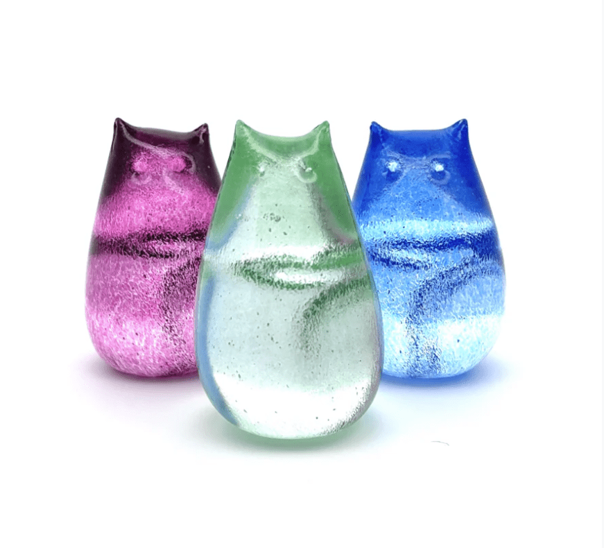 Little Glass Love Cat, Celadon Miniature Henrietta Glass 