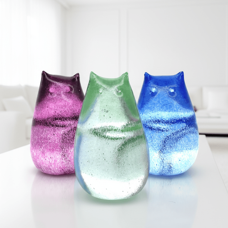 Little Glass Love Cat, Celadon Miniature Henrietta Glass 