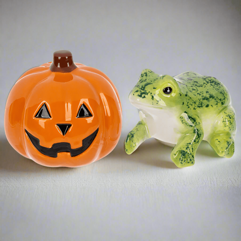 Spooky Stacker Salt and Pepper Shakers, Frog and Jack O'Lantern GANZ 