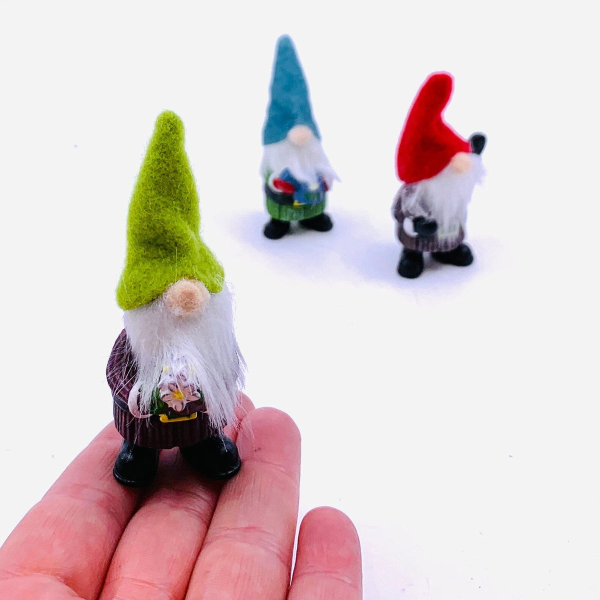 Little Magical Garden Gnome, Turquoise Hat Miniature GANZ 