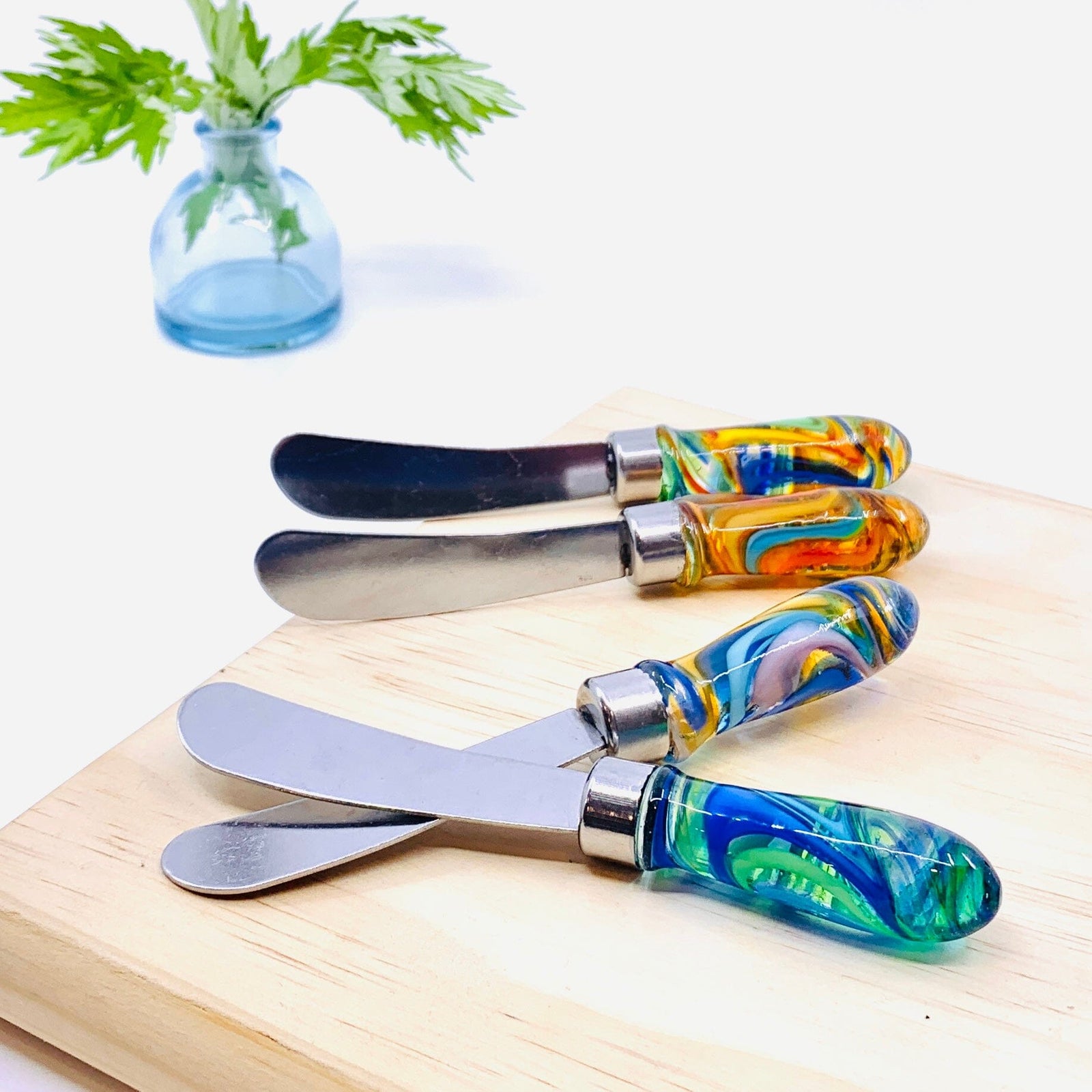 Swirl Glass Spreaders, Violet Decor Gift Essentials 