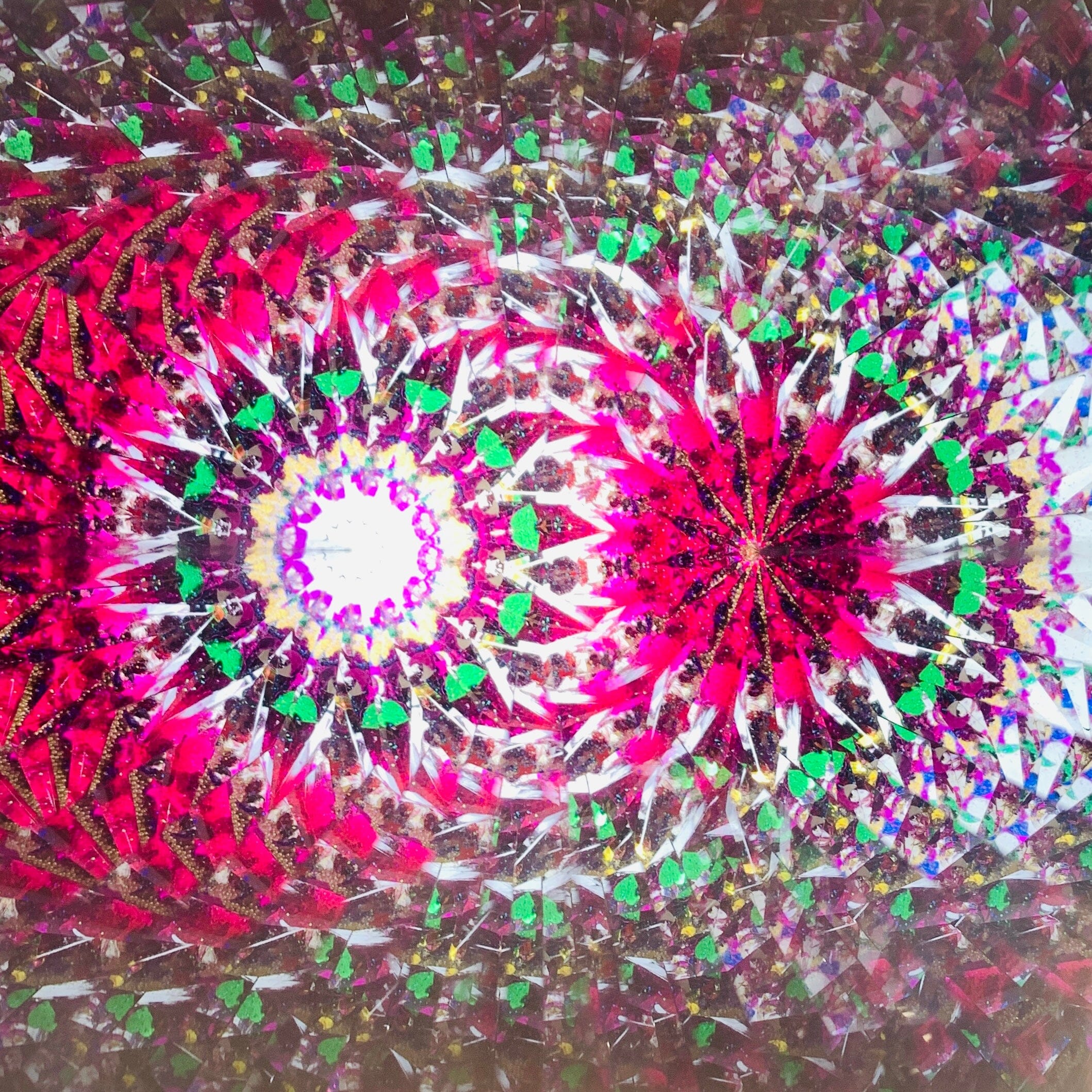 Kaleidoscope, Red - Luke Adams Glass Blowing Studio