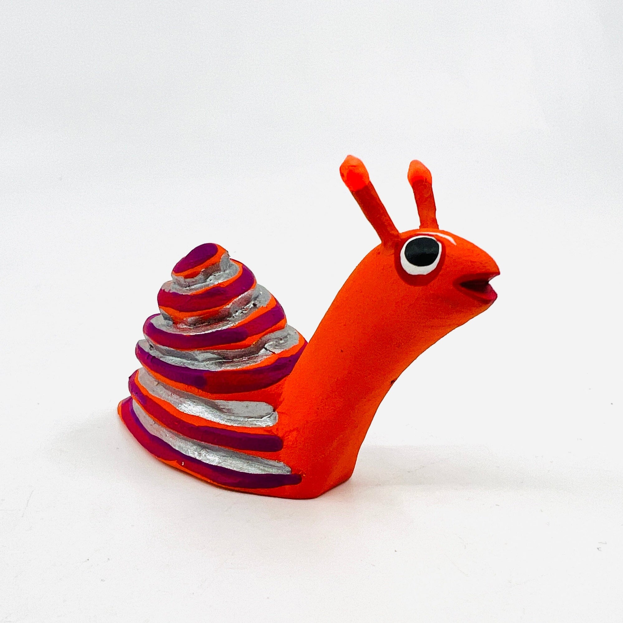 Oaxacan Wood Carved Animal, Snail 110 Miniature Earth View 