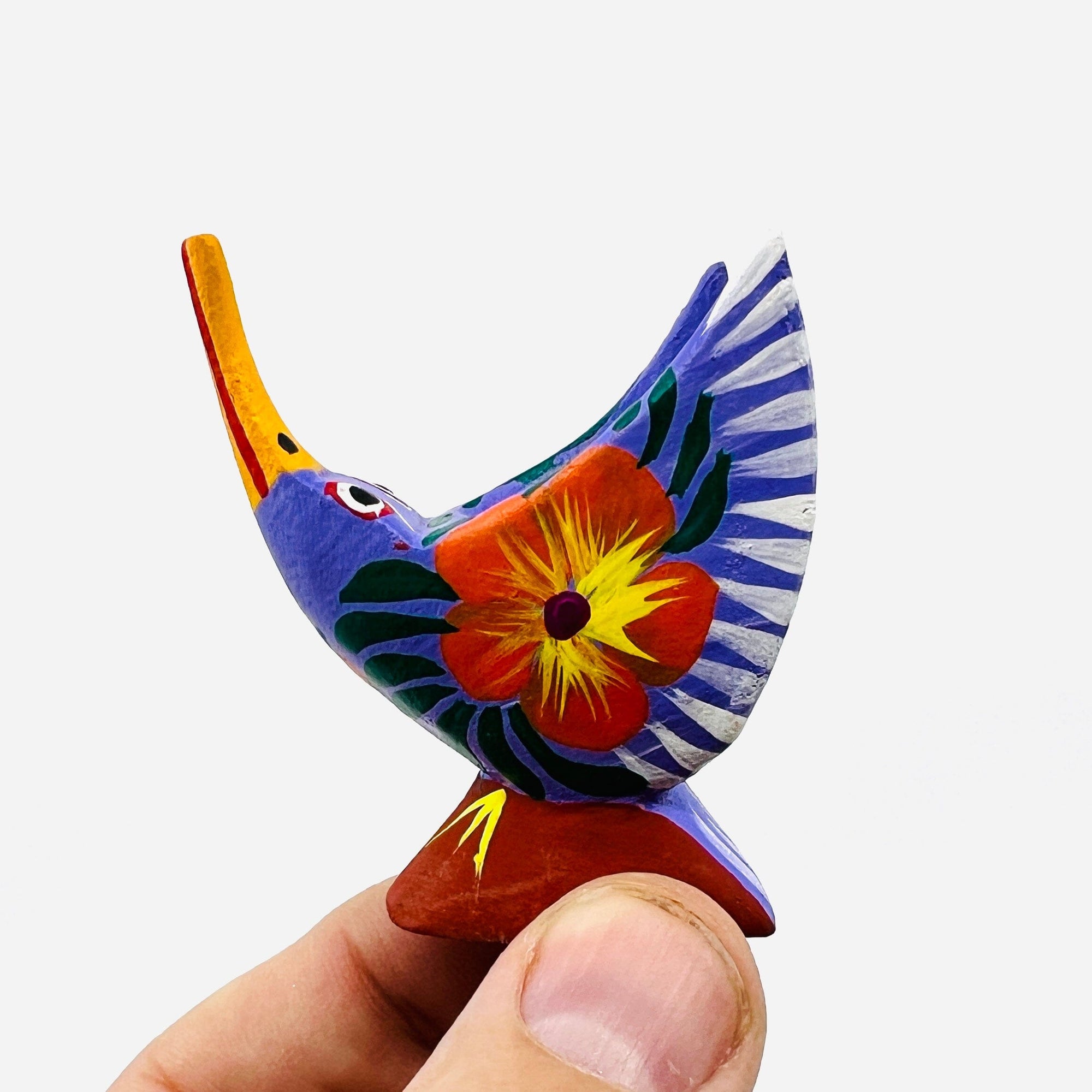 Oaxacan Wood Carved Animal, Hummingbird 77 Miniature Earth View 