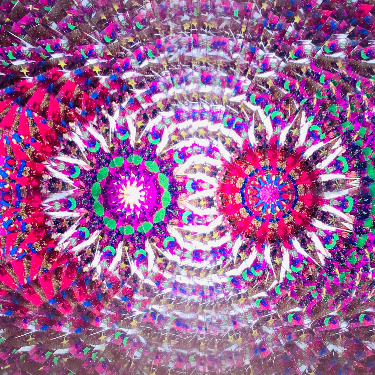 Kaleidoscope, Black Accessory Golden Island INT'L INC 