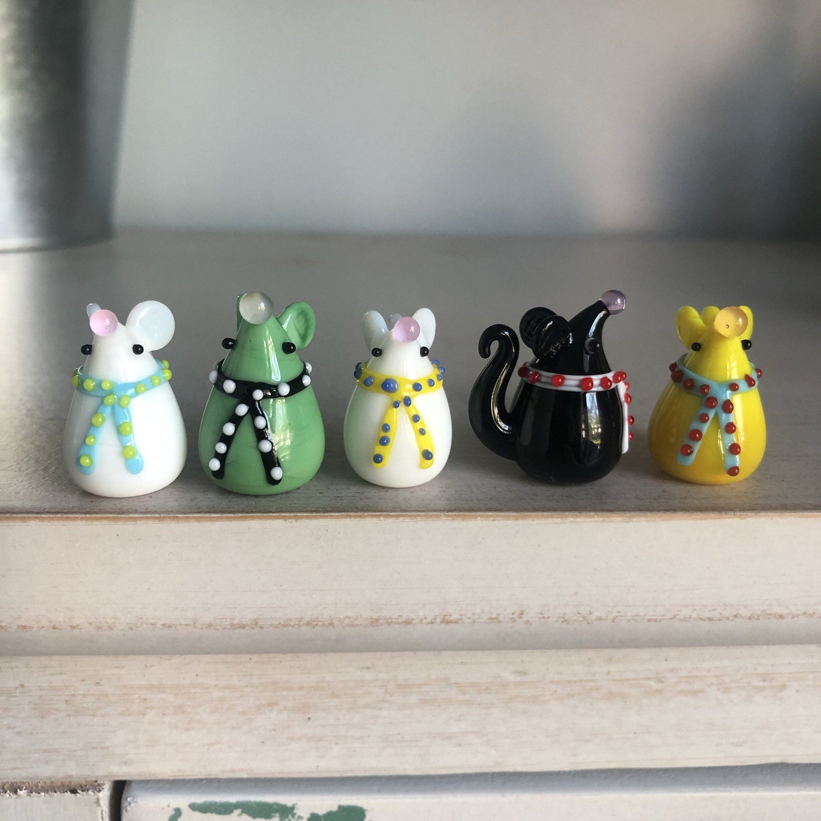 Scarf Mouse 7 Luke Adams Glass Blowing Studio 