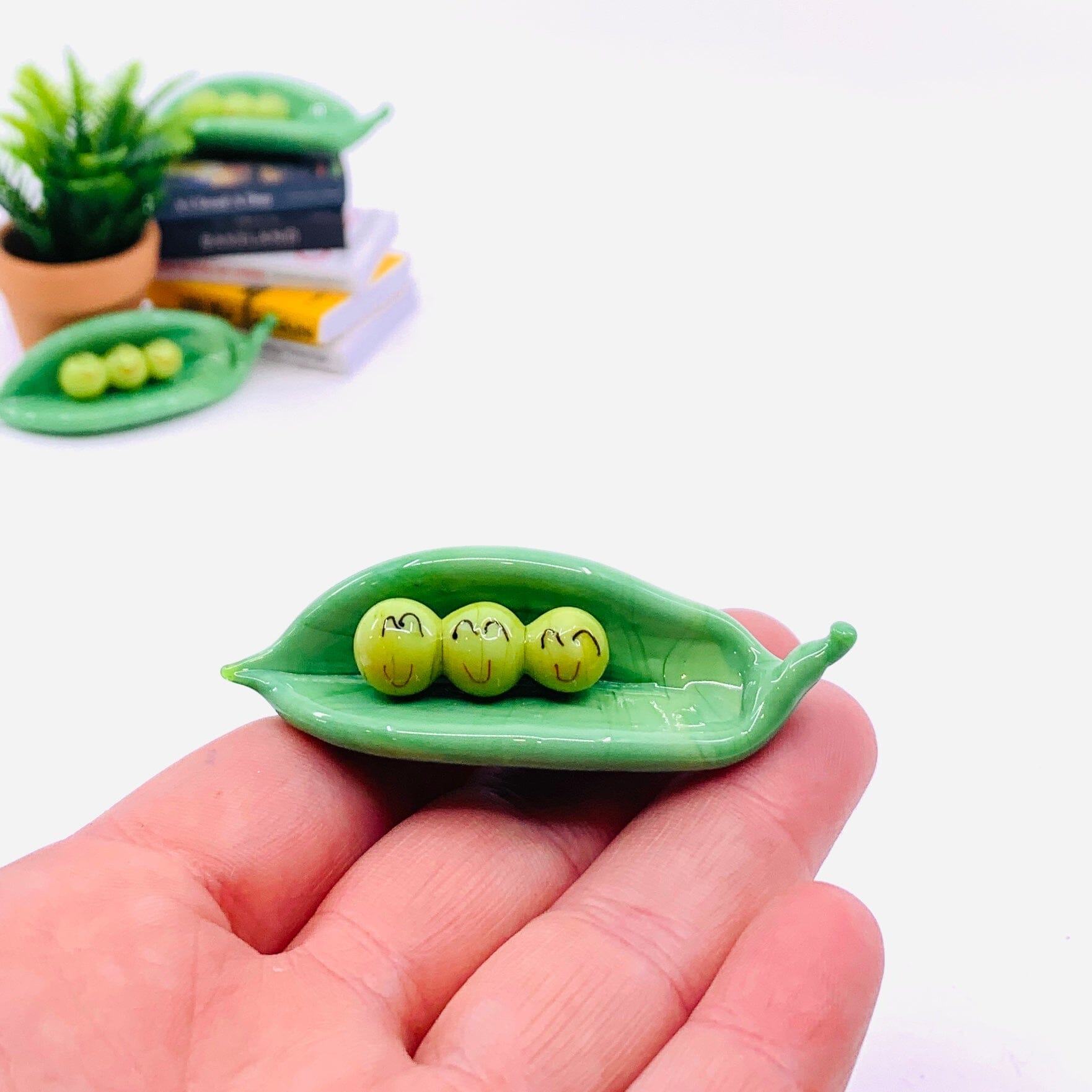 Cutest 3 Peas in a Pod 58 Miniature Alex 