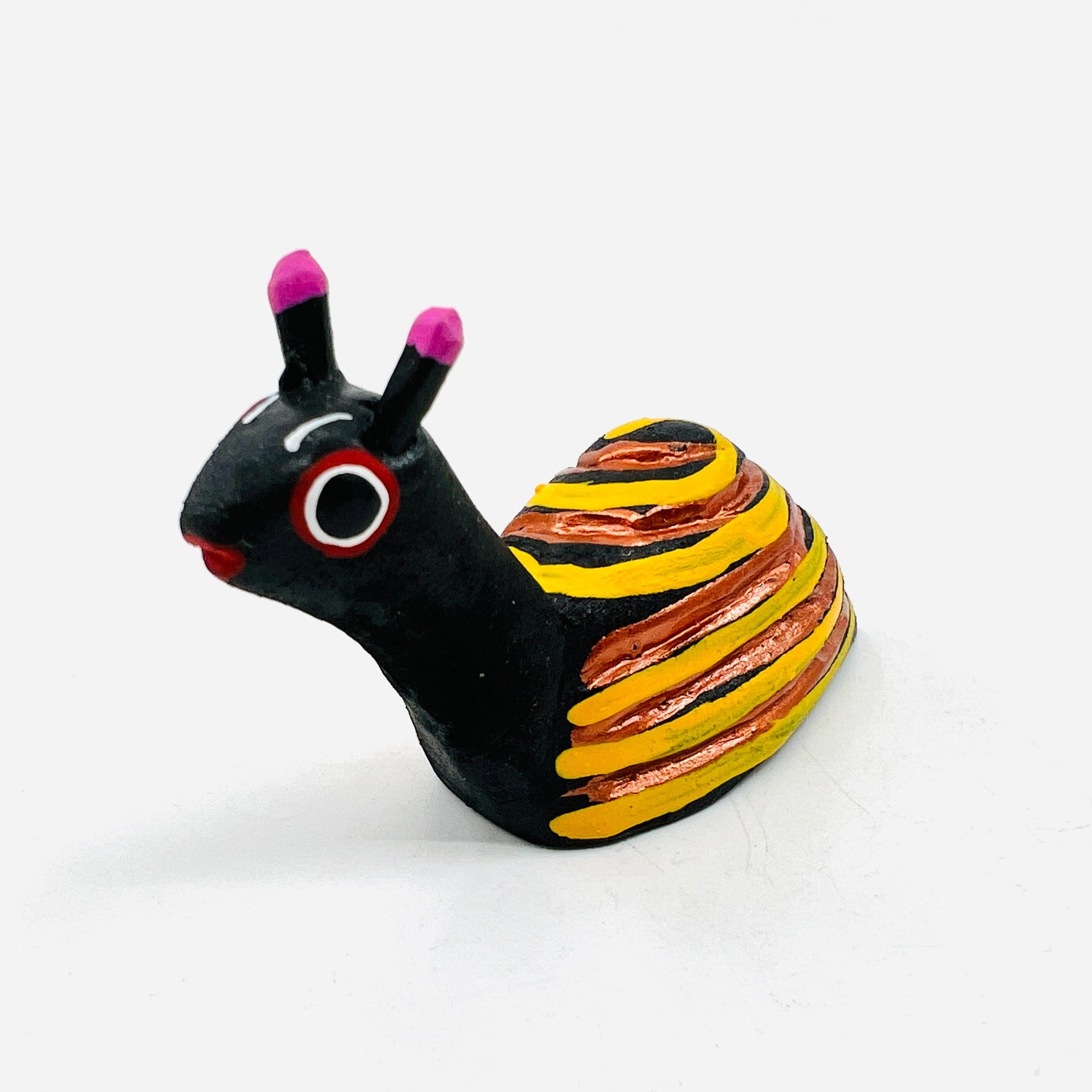 Oaxacan Wood Carved Animal, Snail 104 Miniature Earth View 