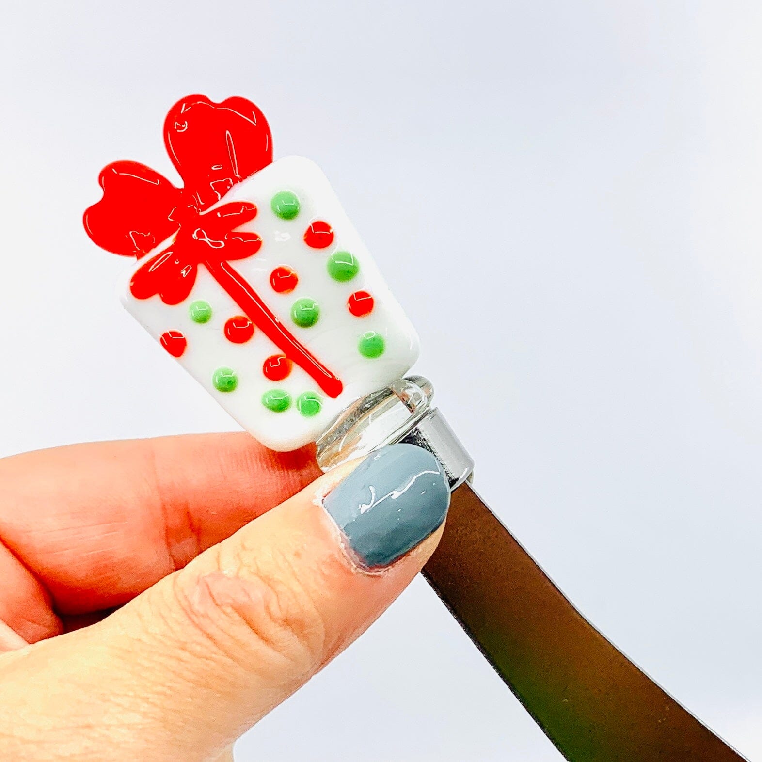 Whimsy Holiday Spreader, Christmas Present Decor Gift Essentials 