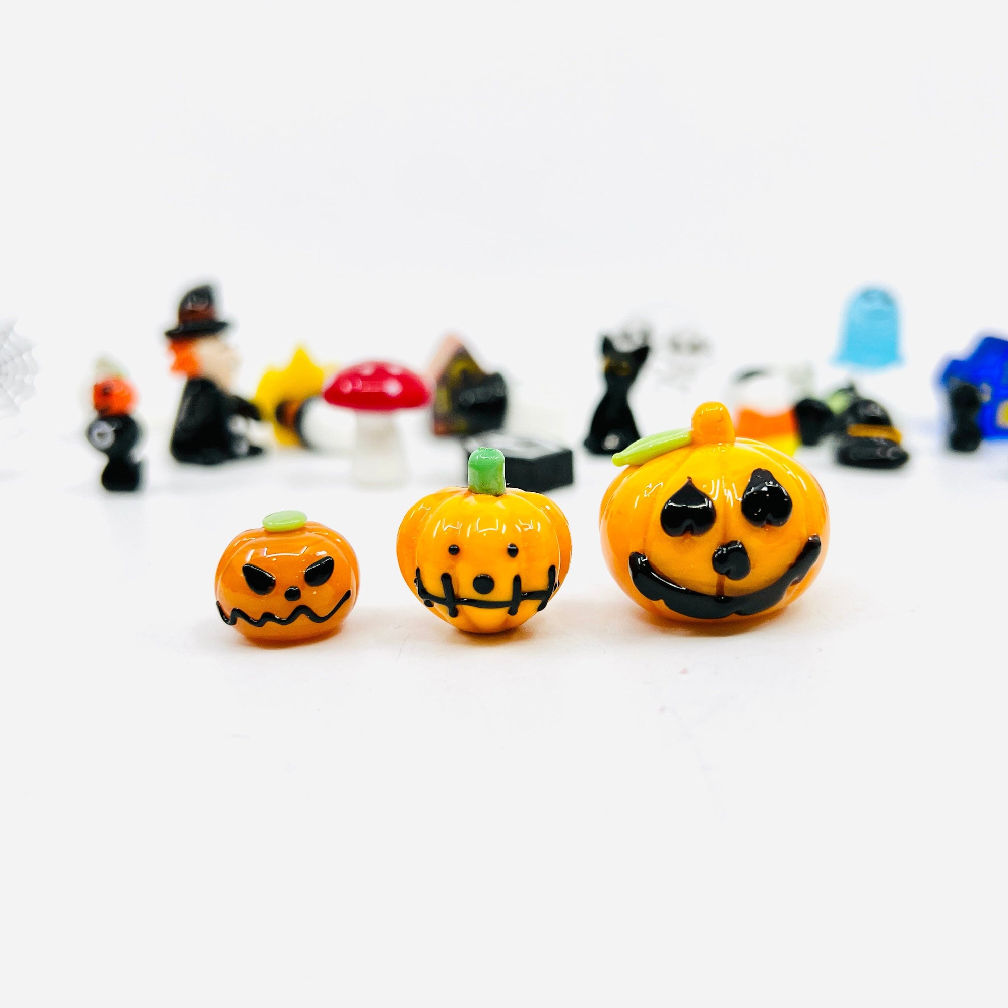 Tiny Halloweenie Grumpy Pumpkin Miniature Alex 