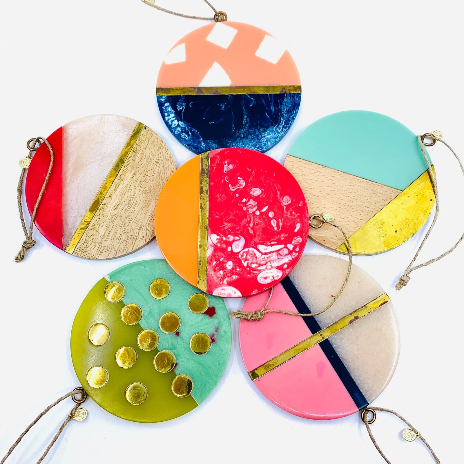 Coaster Ornaments Ornament One Hundred 80 Degrees 