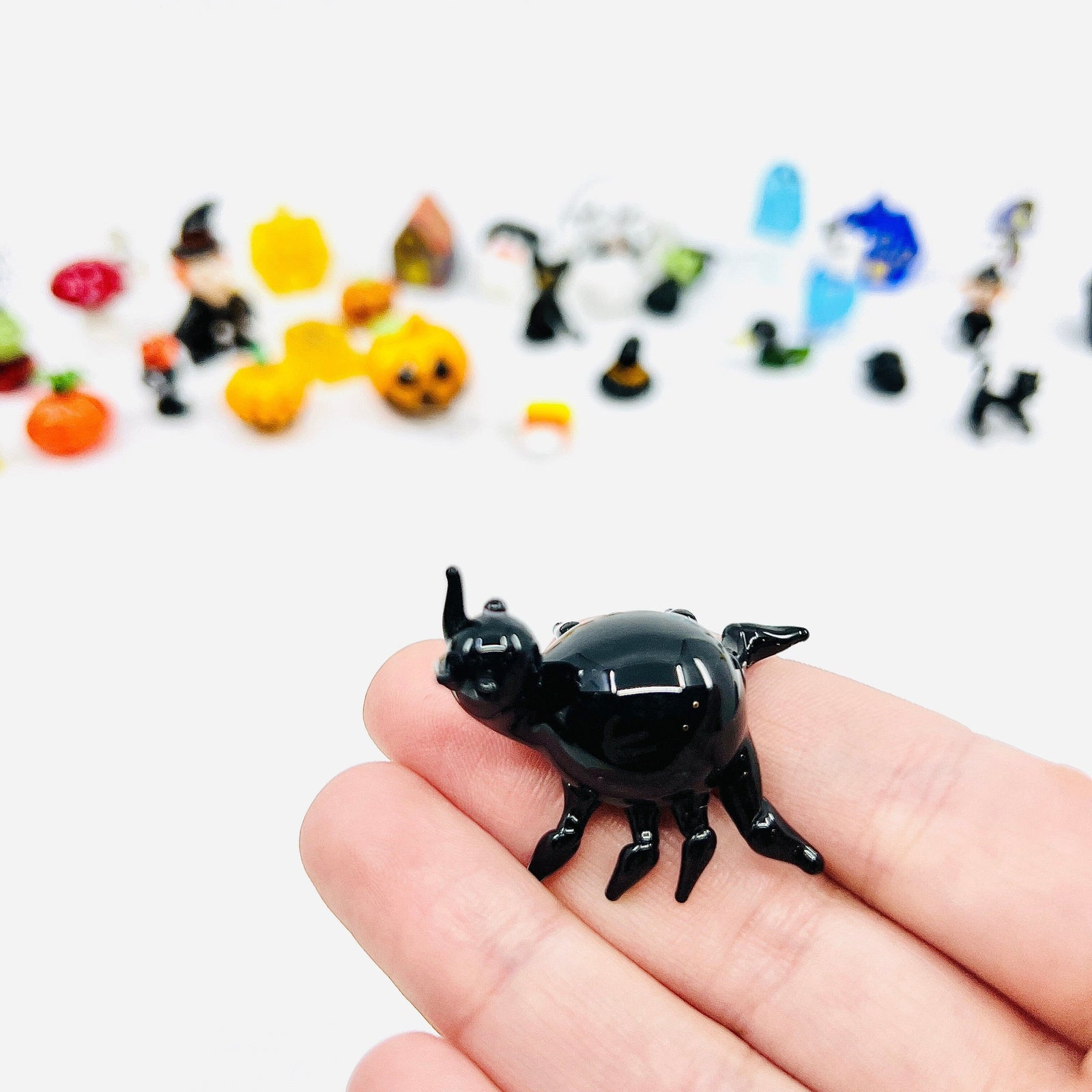 Itsy Bitsy Mom and Baby Spiders Miniature Alex 