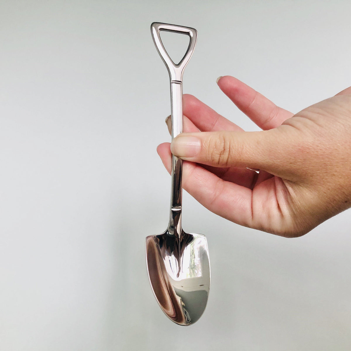 Shovel Spoon Luke Adams Glass Blowing Studio 