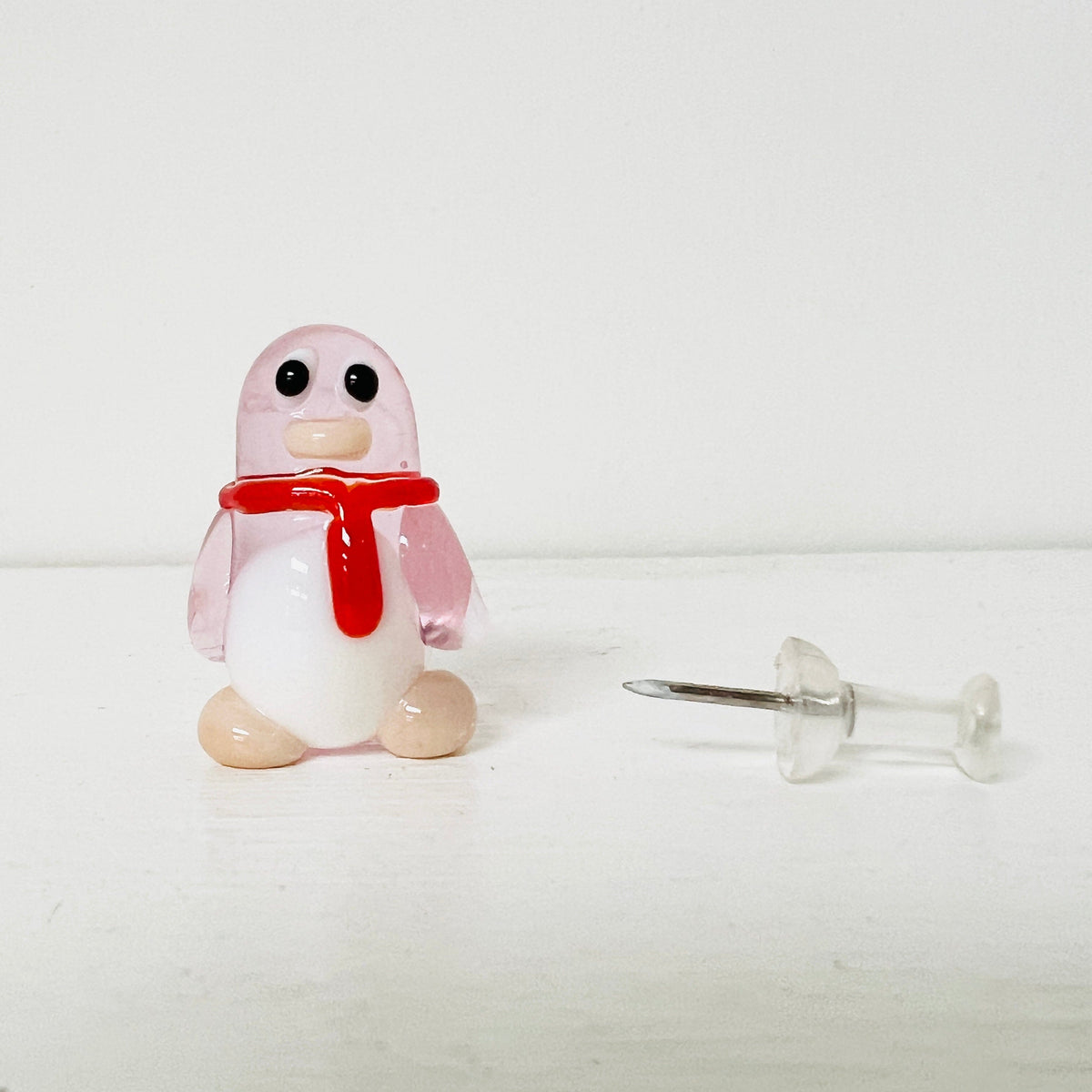Pocket Penguin 51 Miniature - Pink 