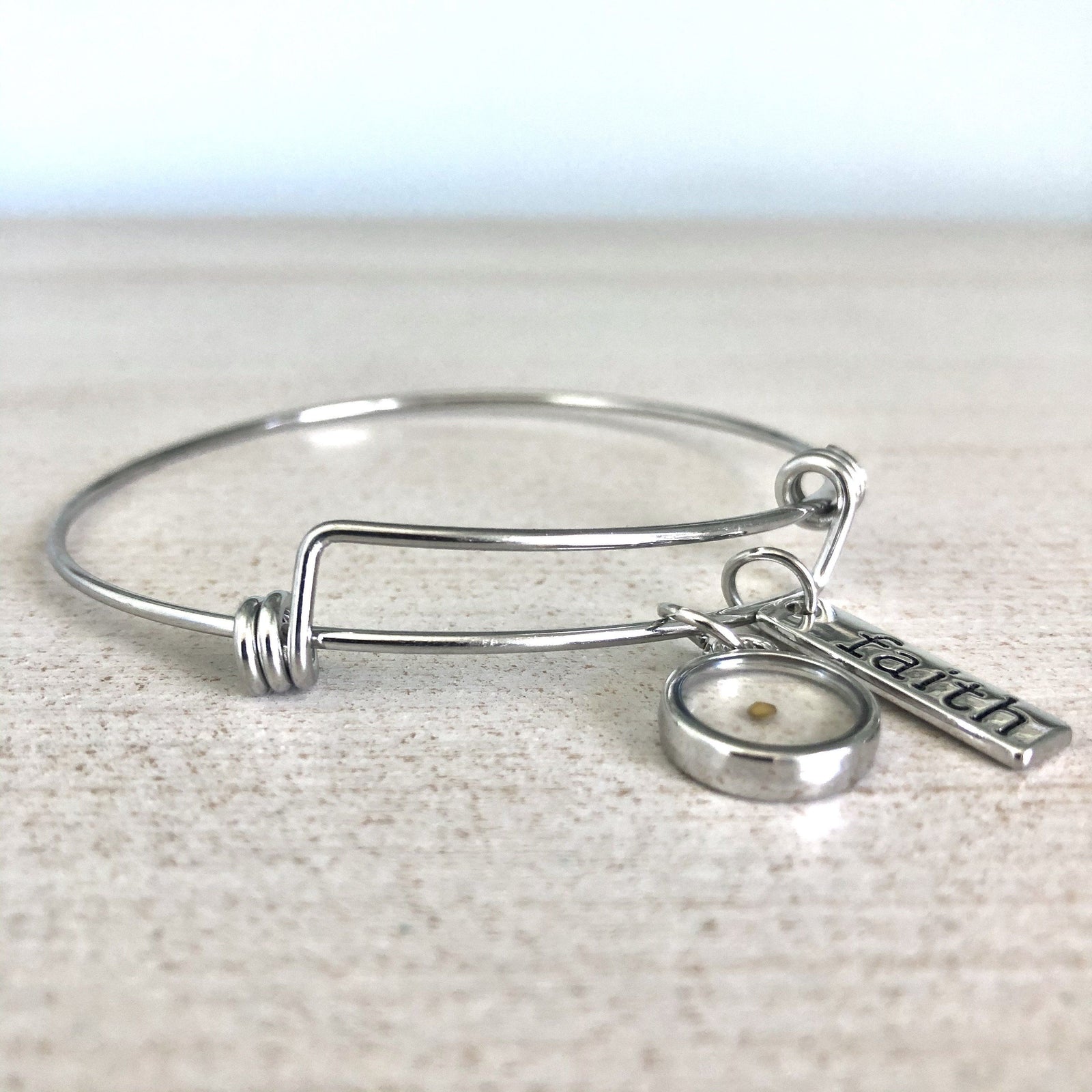 Mustard Seed Wire Bracelet Luke Adams Glass Blowing Studio 