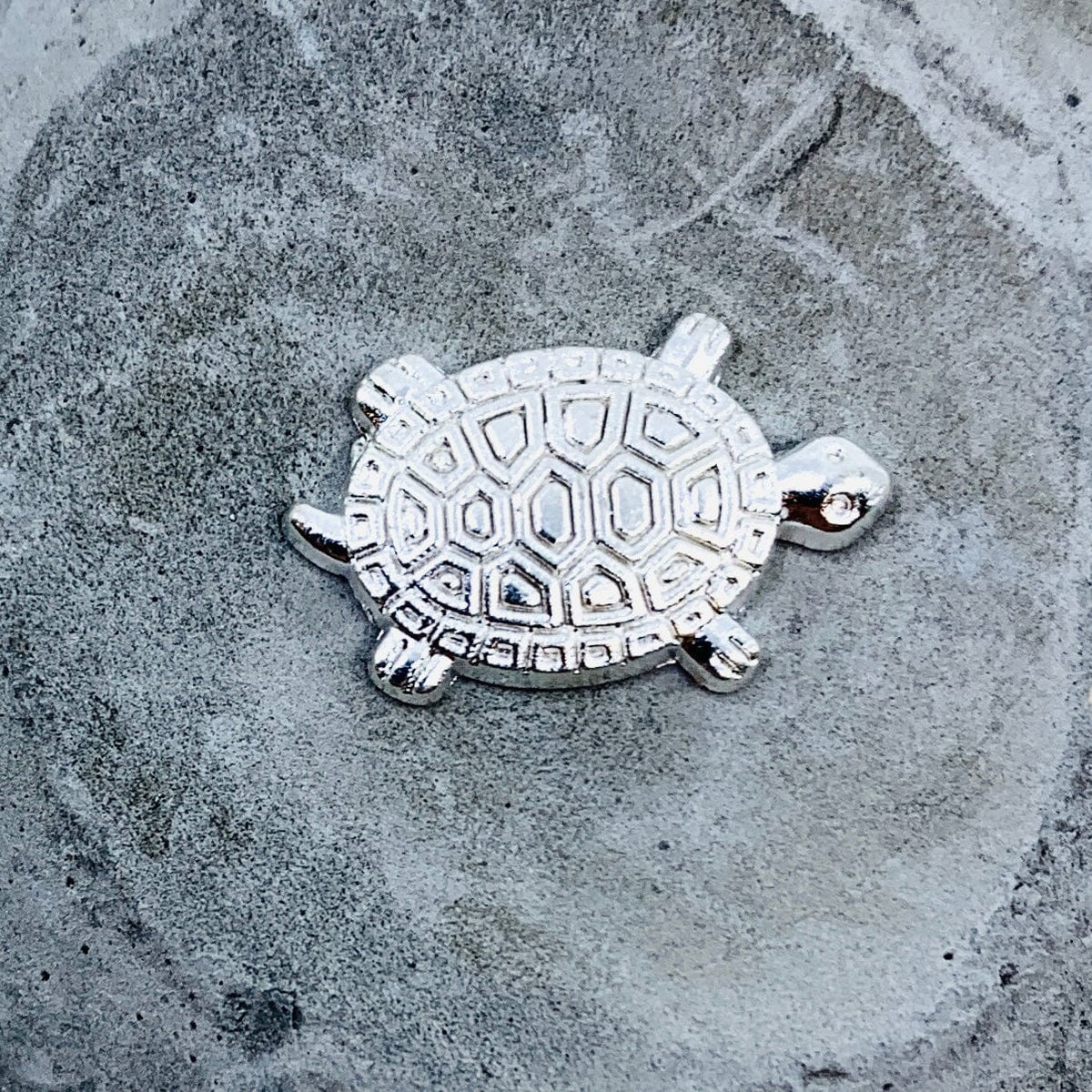 Japanese Money Turtle Miniature - Silver 