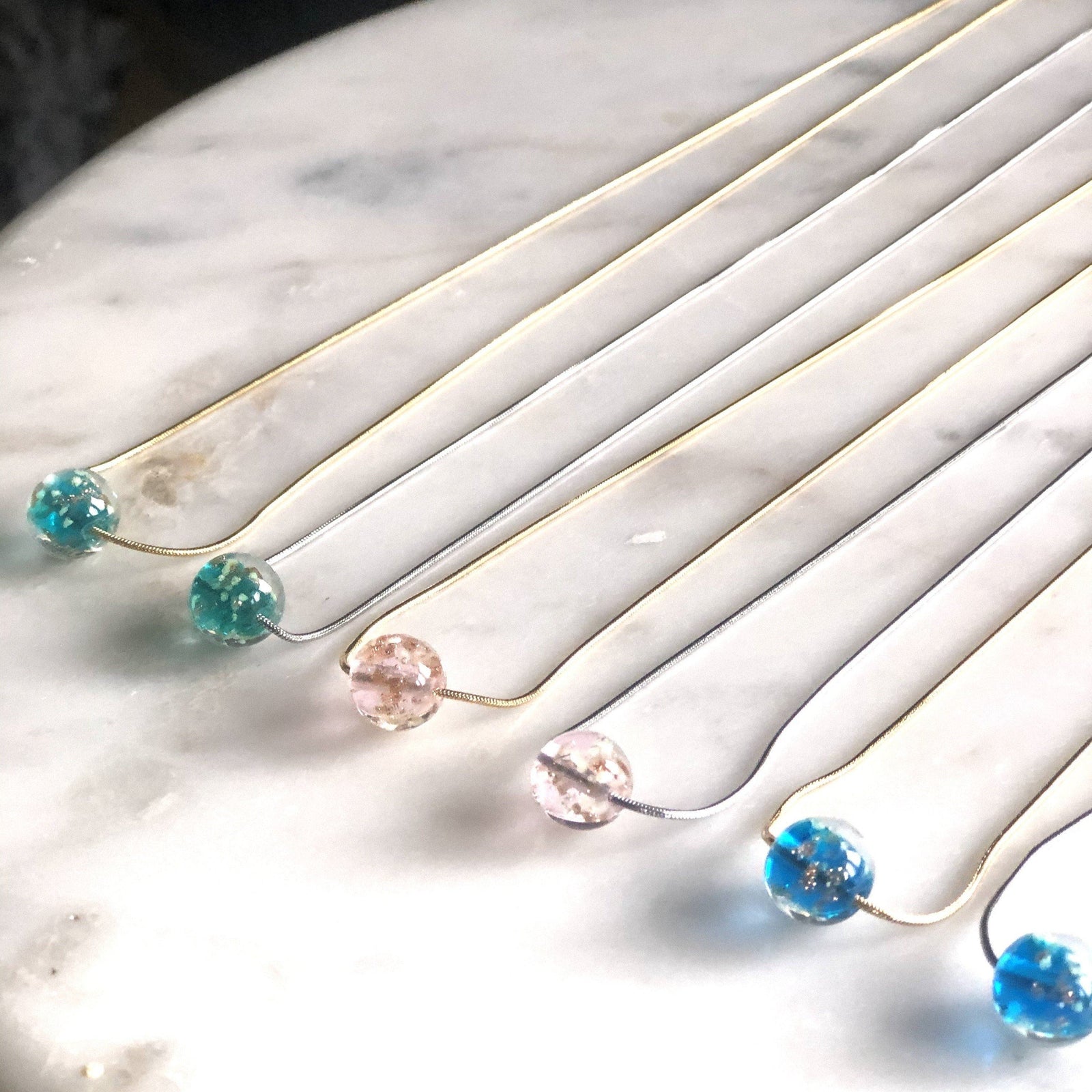 Simple Glow Glass Pendant Luke Adams Glass Blowing Studio 