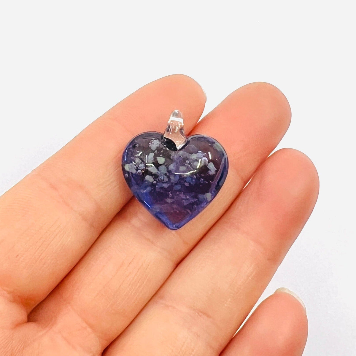 Glass Glow in the Dark Hearts, Purple Miniature - 